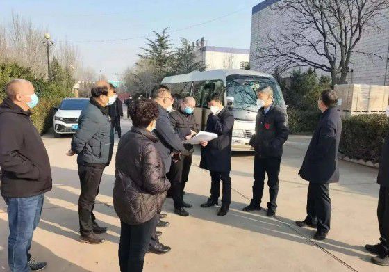 安陽(yáng)市委副書(shū)記、市長(zhǎng)高永深入集團(tuán)公司援建文峰區(qū)方艙隔離點(diǎn)改建項(xiàng)目實(shí)地調(diào)研